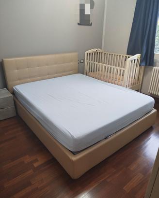 Letto matrimoniale contenitore