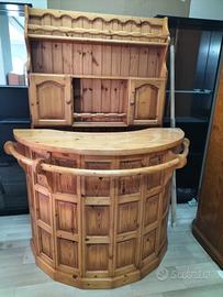 Mobile bar in pino