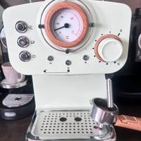 macchina Create da caffè. e cappuccino