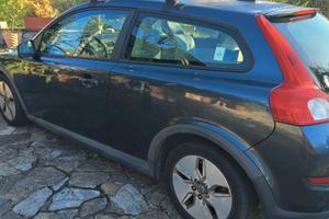 automobile in buone condizioni