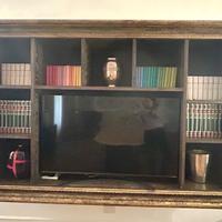 Libreria porta Tv sospesa