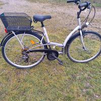 bicicletta city bike perfetta leggerissima e va co