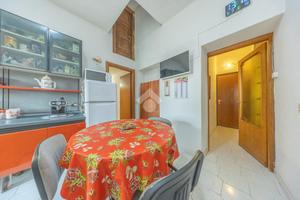 3 LOCALI A ROMA