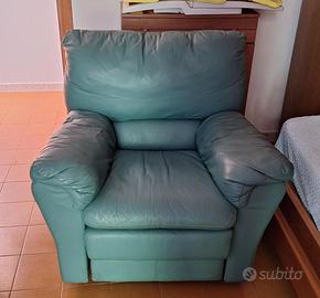 Poltrona similpelle verde