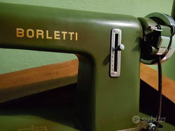 Machina da cucire d'epoca Borletti