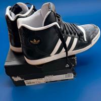 Scarpe adidas