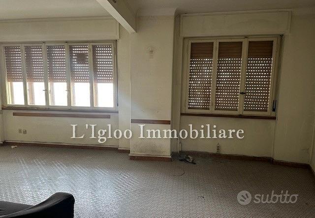 Appartamento – Trieste, Perugino, Barriera Vecchia-San Giacomo - Vista 2