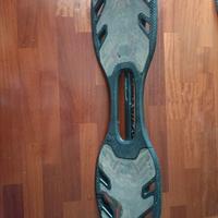 skateboard a Due Ruote OXELOBOARD NERO USATO 
