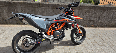 KTM 690 smc-r 2022