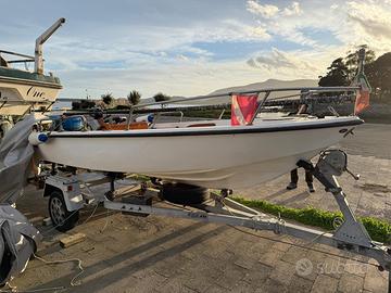 Barca 4mt (pesca-turismo)