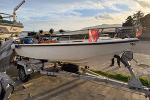 Barca 4mt (pesca-turismo)