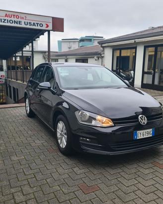 Volkswagen Golf 1.6 TDI 5p. - Km. Certif.