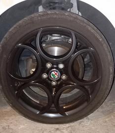Ruota in lega Alfa Romeo 