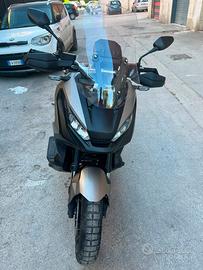 Honda xadv 750