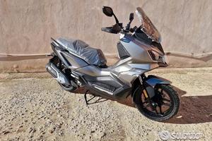 SYM ADX 300 ABS TCS E5+ Titanio - 2025 - Motor's
