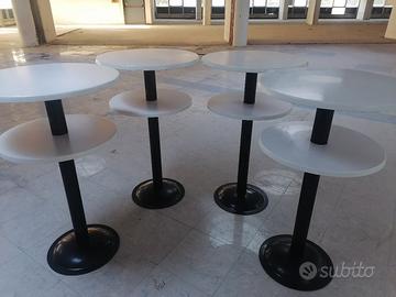 Tavoli da bar per aperitivo 