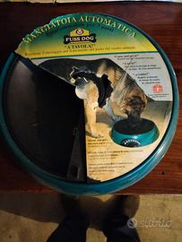Mangiatoia per animali automatica