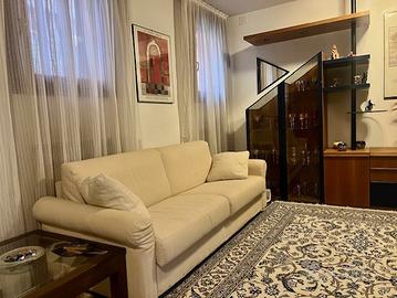 Casa indipendente su due livelli