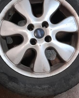 4 cerchi di 15 Fiat