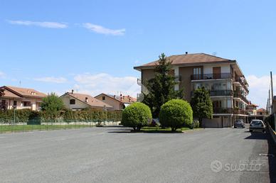 3 LOCALI A COSTIGLIOLE SALUZZO