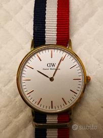 Orologio t. D W con 2 cinturini