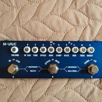 pedale multieffetto per basso elettrico 