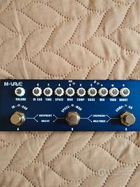 pedale multieffetto per basso elettrico 