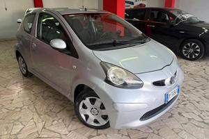 TOYOTA Aygo 1.0 12V VVT-i 3 porte Sol