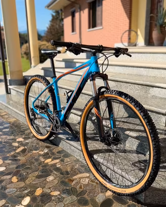 Specialized Rockhopper Comp