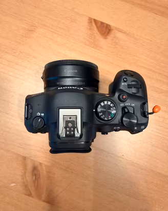 Canon R6 Mark II + 24-70 f/4 + 50mm + adattatore