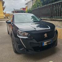 PEUGEOT 2008 1.2 BENZINA EAT 8 ACTIVE PACK AUT.
