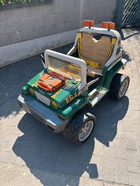 Jeep giocattolo Peg Perego