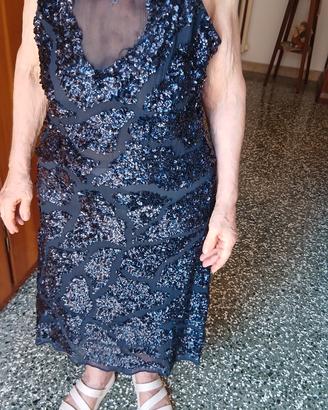 Abito elegante con strass