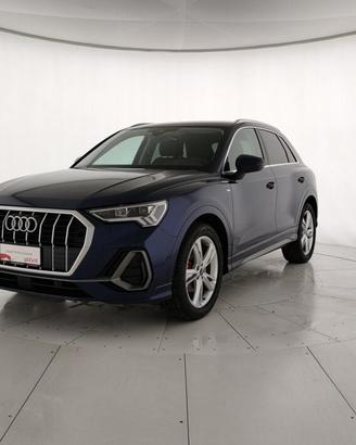 Audi Q3 35 1.5 tfsi mhev S line edition s-tronic