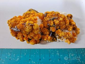 Minerale: Realgar Orpimento Calcite barite