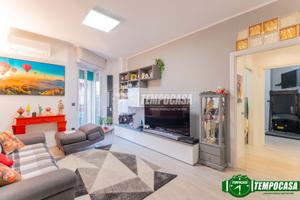 BILOCALE COMPLETAMENTE RISTRUTTURATO - COMFORT E