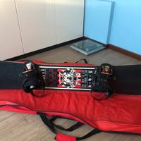 Tavola snowboard Nitro con attacchi Raiden