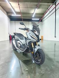 Honda Xadv 750 - Garanzia 2028