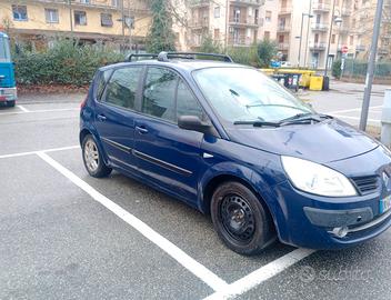 Renault Megane Scenic