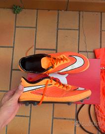 NIKE HYPERVENOM PHANTOM II