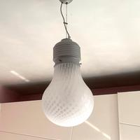 Stupendo lampadario in vetro  soffiato