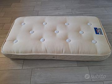 Lettino e materasso bambini