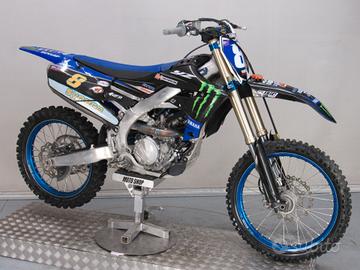 Yamaha YZ 250 F AKRAPOVIC G.E.T.