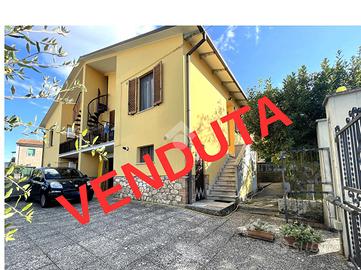 PORZIONE DI BIFAMILIARE A NARNI