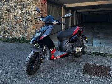 Aprilia Motard 125