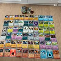 Lotto di 60 carte pokemon holo / reverse