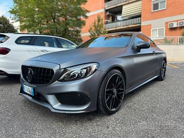 Classe c coupe 220d con kit AMG 63