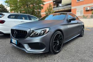 Classe c coupe 220d con kit AMG 63