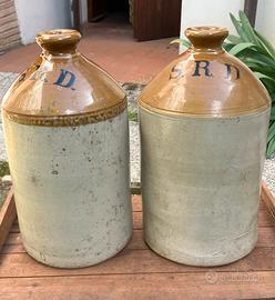 Coppia vasi SRD brocche da rum esercito britannico