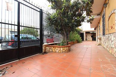 CASA INDIPENDENTE A PALERMO